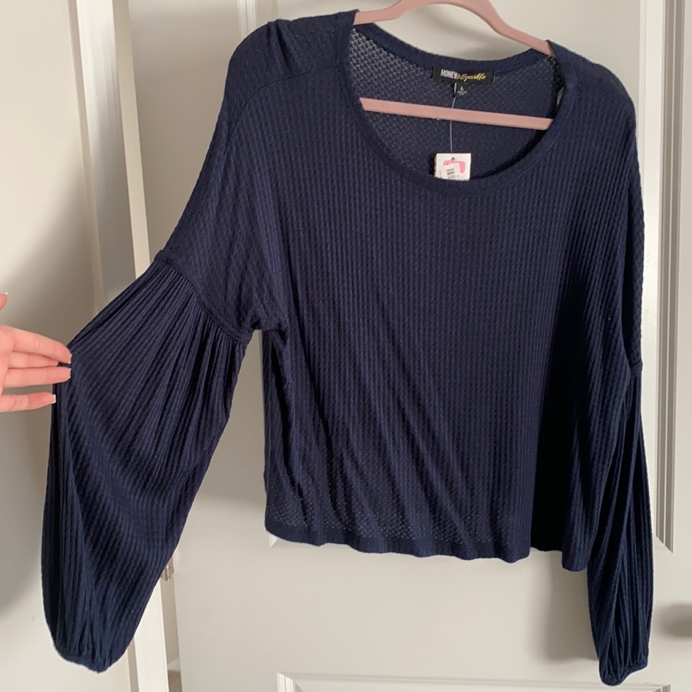 Blue long sleeve shirt